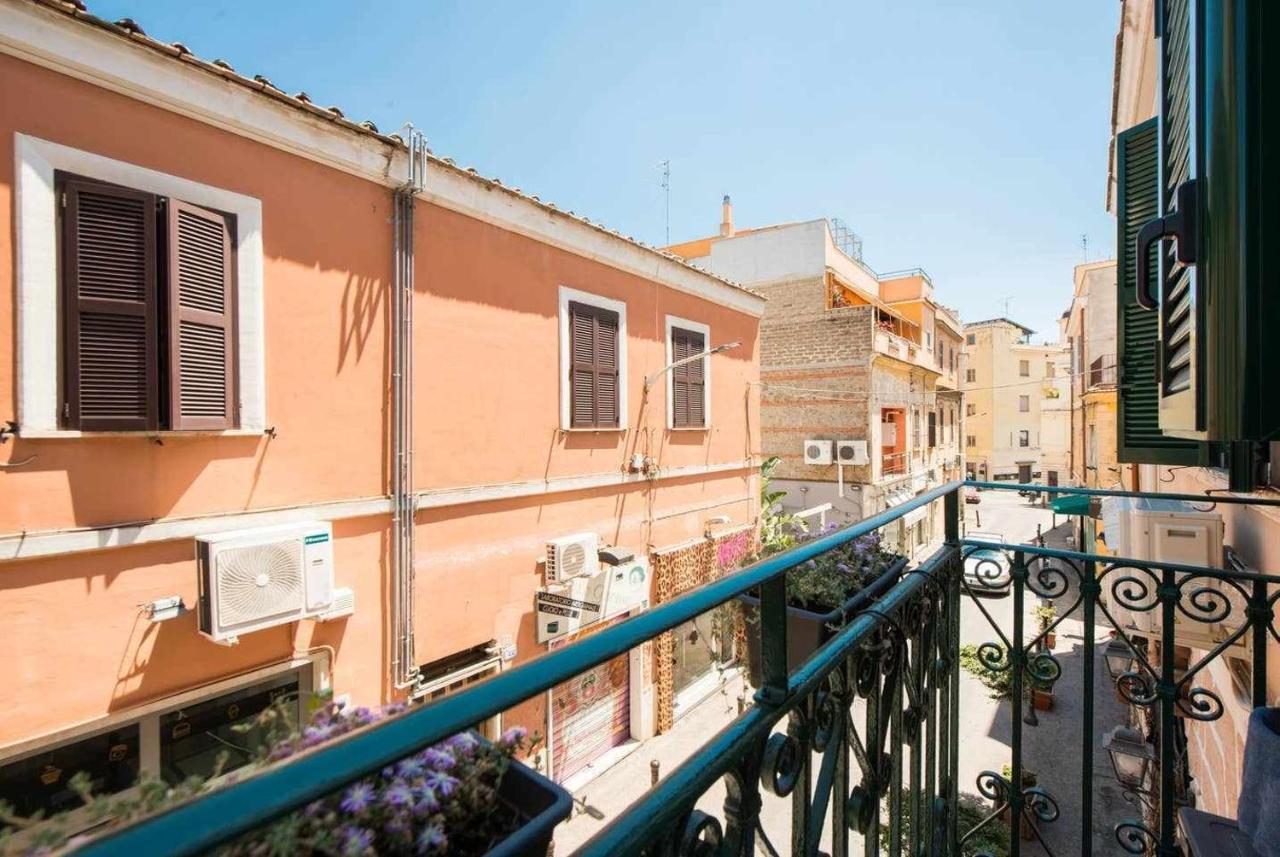 Little House In The Centre Nettuno Apartment Екстериор снимка