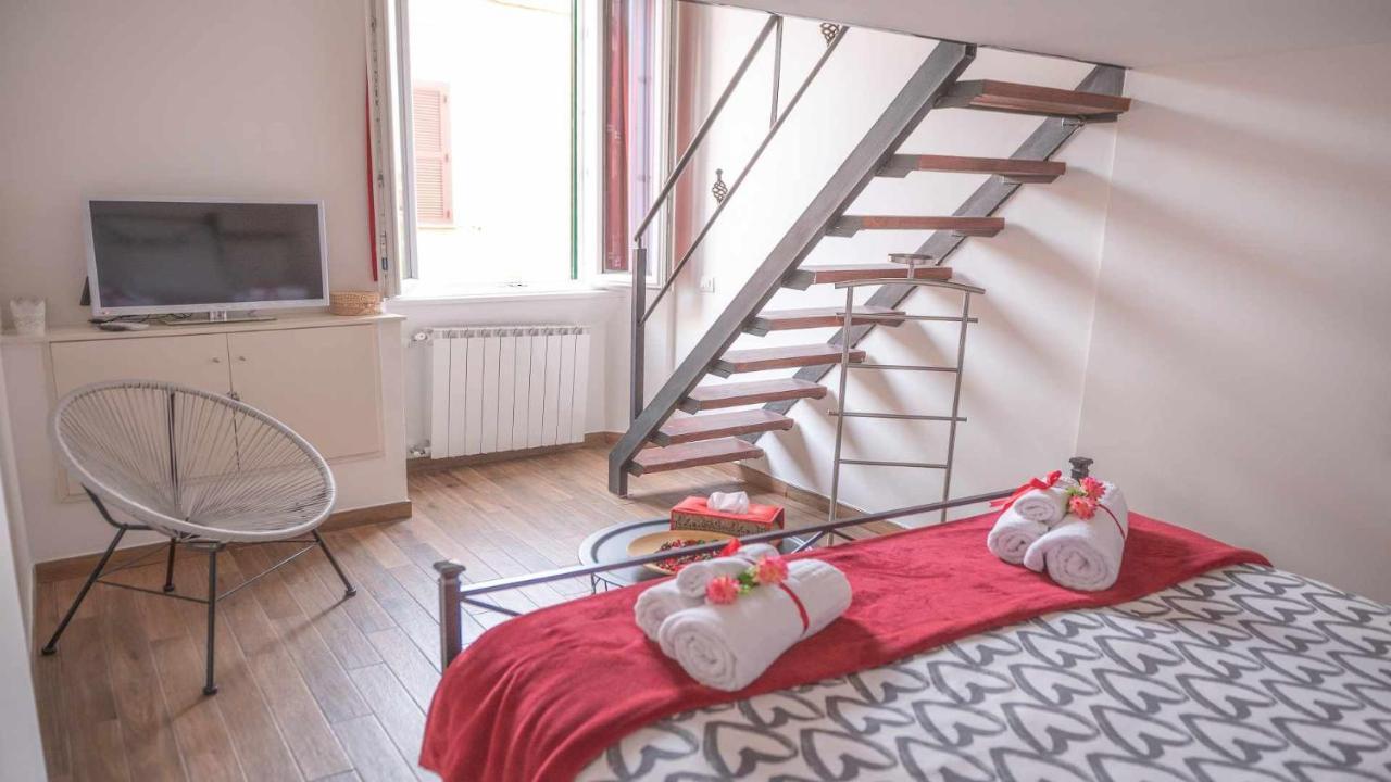 Little House In The Centre Nettuno Apartment Екстериор снимка
